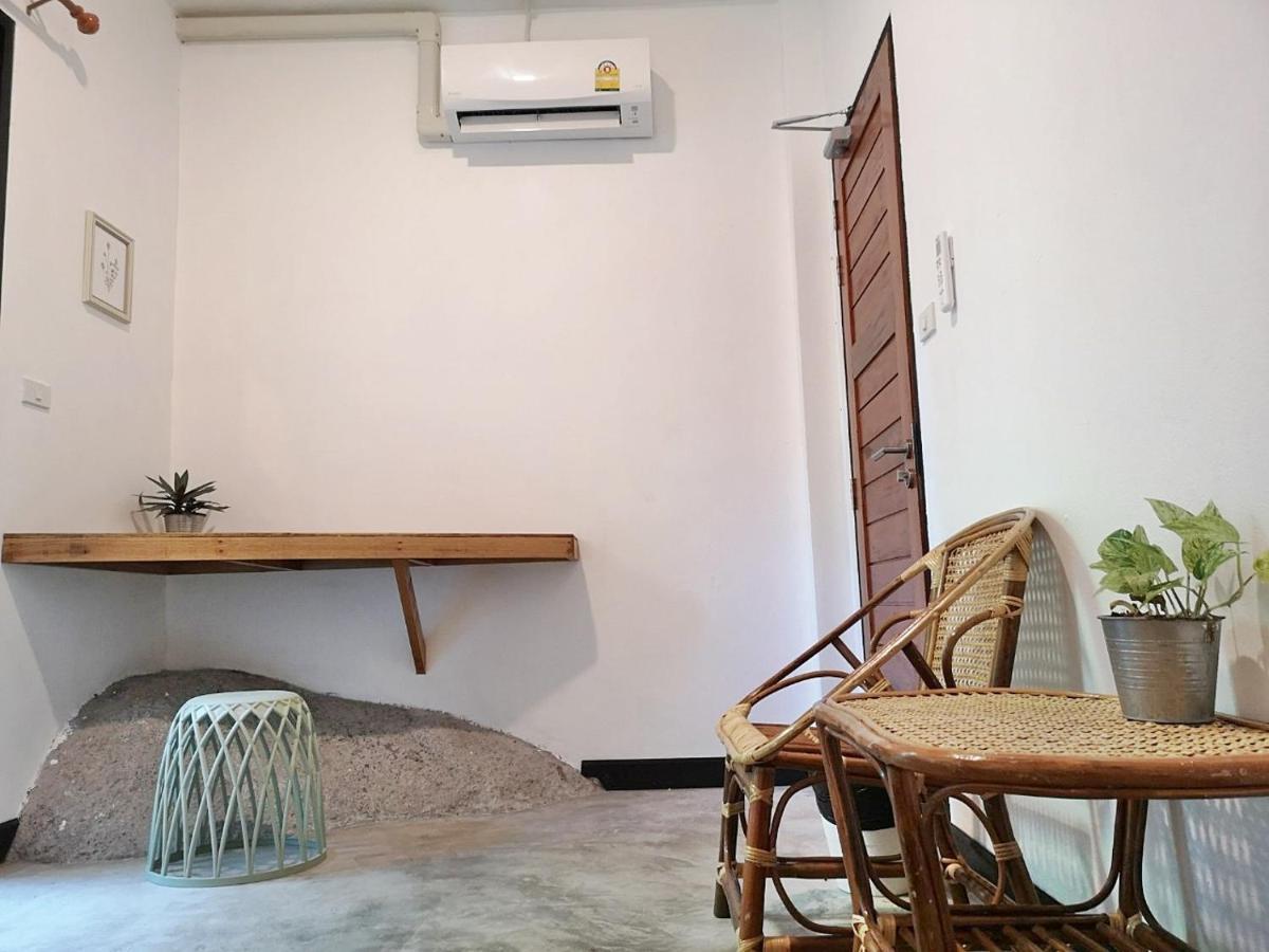 The Dearly Koh Tao Hostel-Padi 5 Star Dive Resort 외부 사진
